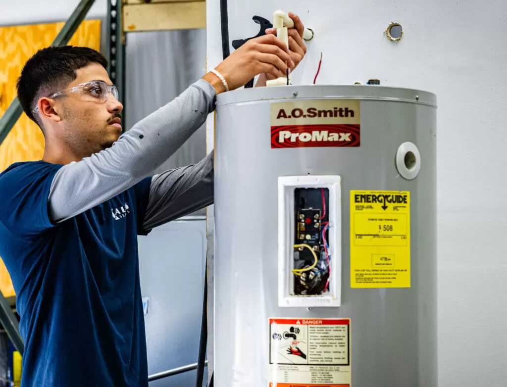 Kalos Tech adjusting water heater