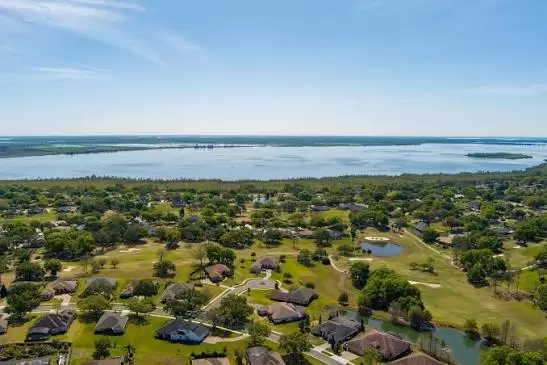Lady Lake, Community , Sky View, Lake